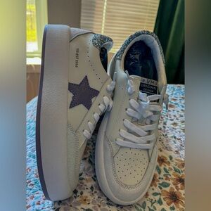 Vintage Havana Sneakers